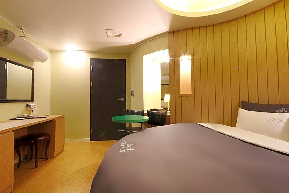 Hotel Chowon
