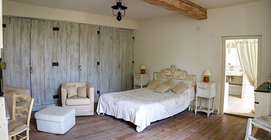 DOMAINE DE MARLAS - CHAMBRES D'HÔTES