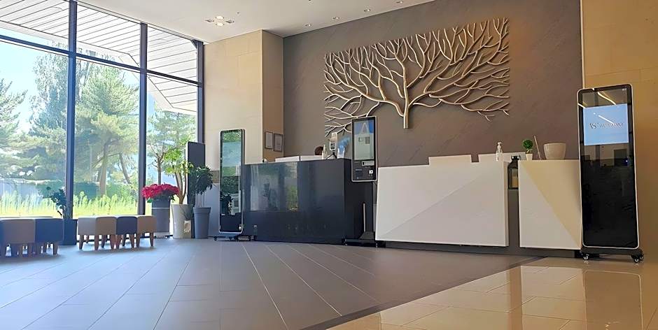 World Sky Residence Hotel