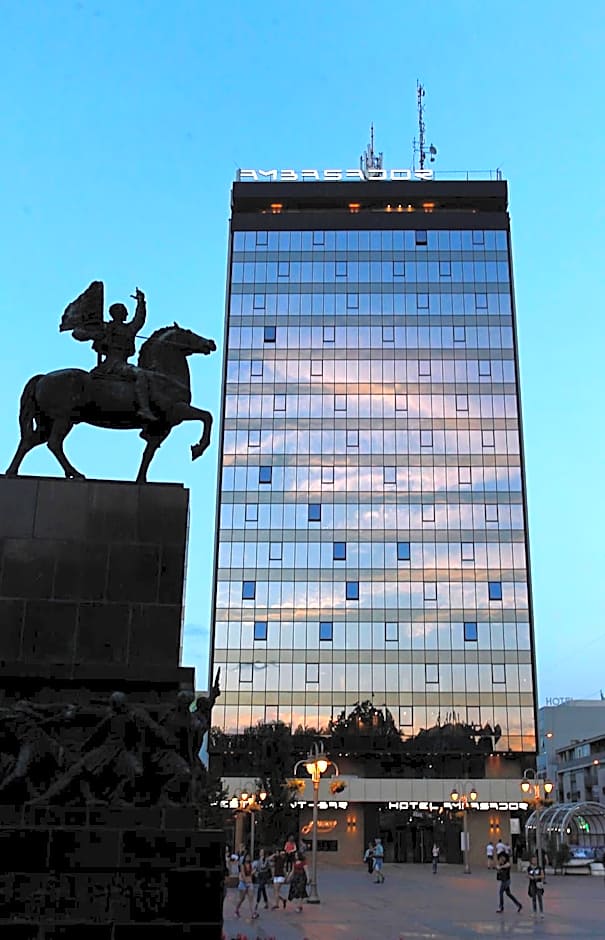 Ambasador Hotel