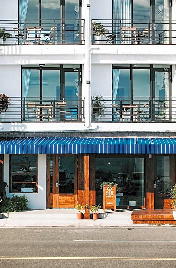 Chuanfanrock Haku Beach Days Inn