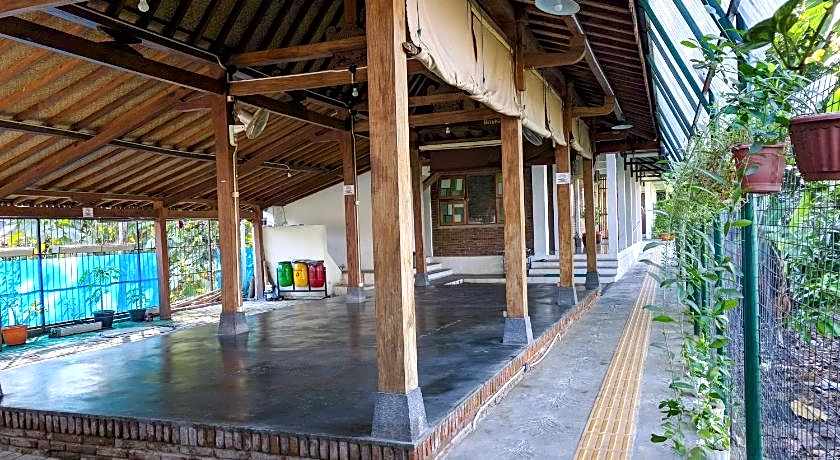 Griya Jagadhaya Guesthouse