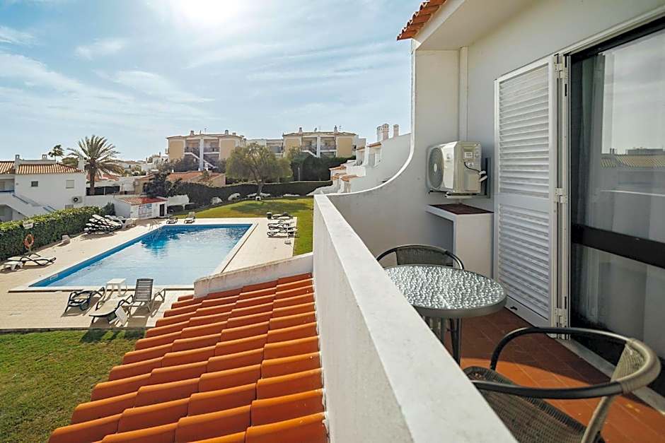 Oura Parque Apartamentos Turisticos