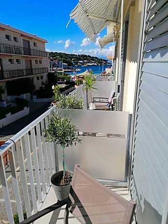 Double Room with Balcony and Side Sea View