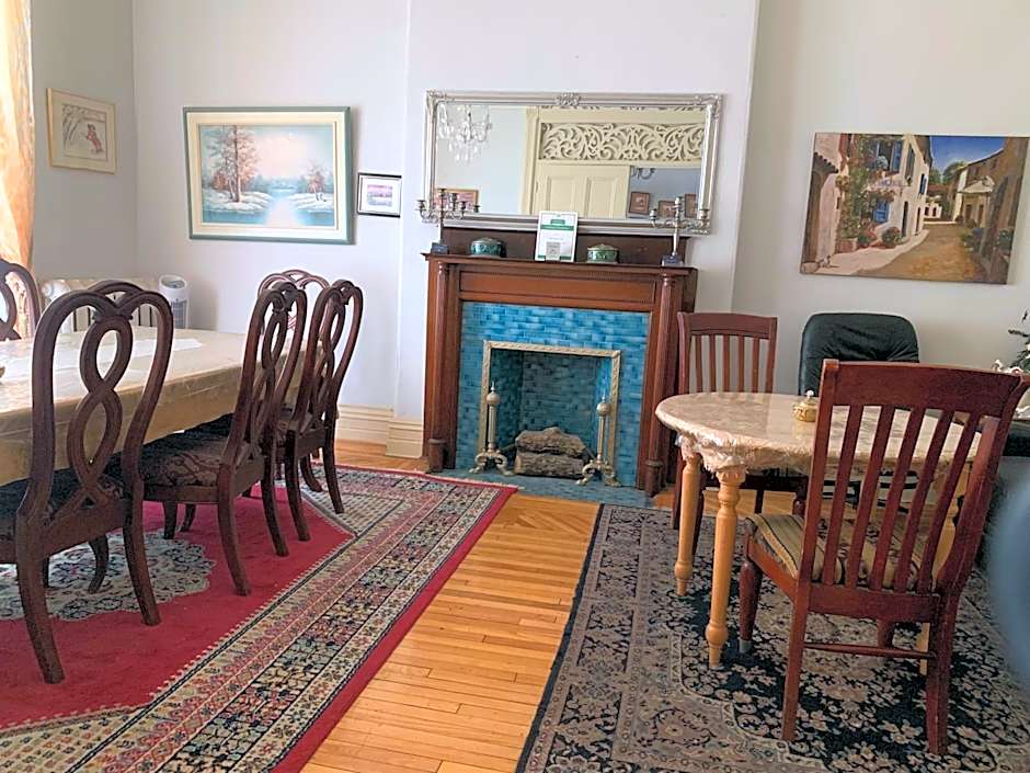 B&B Saint Louis