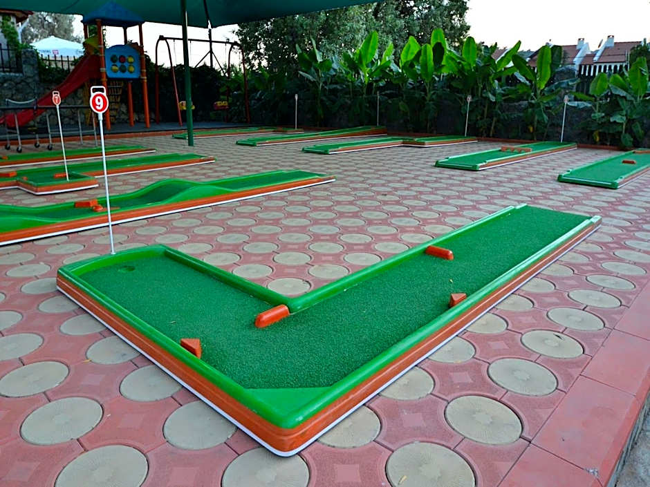 Sea Breeze Hotel and Apartments