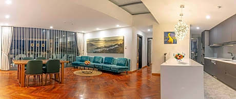 Penthouse Apartment
