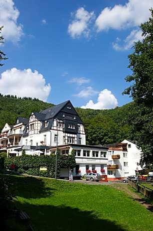 Bertricher Hof Hotel Garni