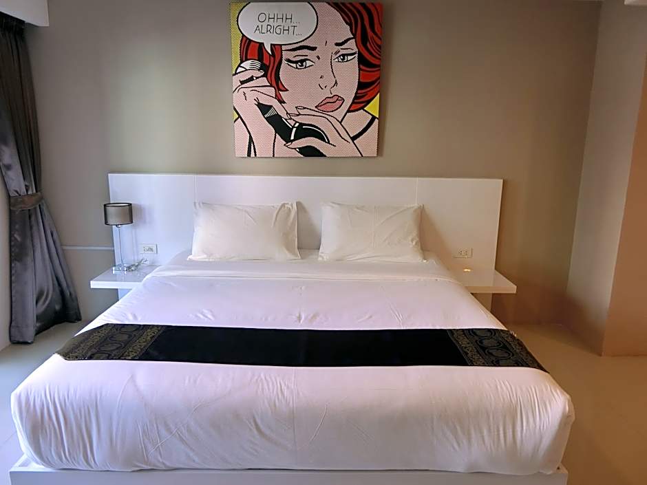 crystal suites pattaya