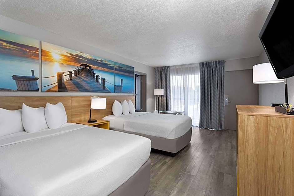 Days Inn by Wyndham Wildwood I-75