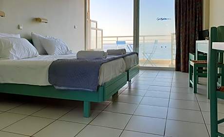Superior Twin Room with Sea View