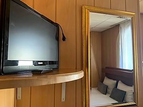 Single Room with Balcony