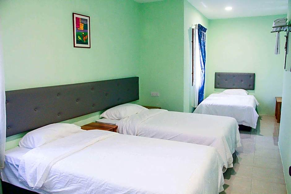 Angel Resthouse (Rumah Tumpangan Angel)