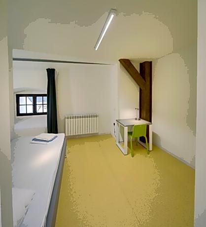 Single Room - Disability Access
