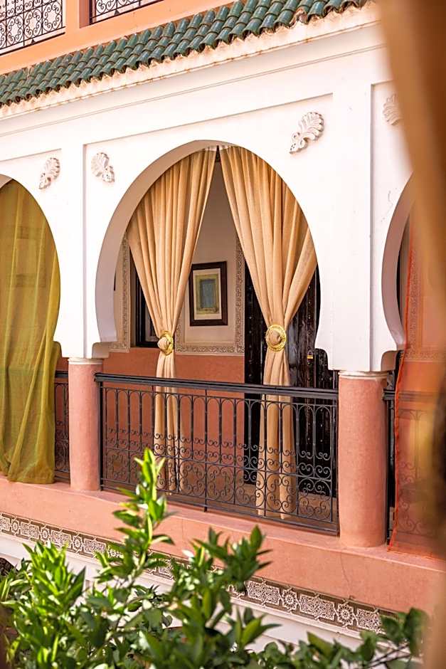 Riad Davina