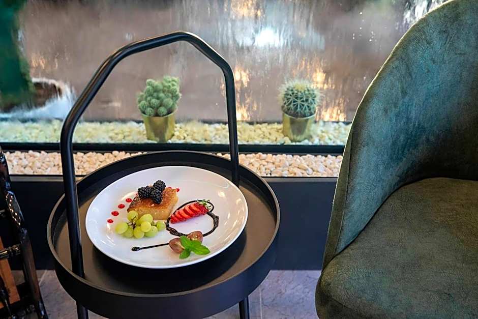 LAGUN CASTLE HOTEL&SPA