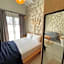 Rhea Alacatı Boutique Hotel