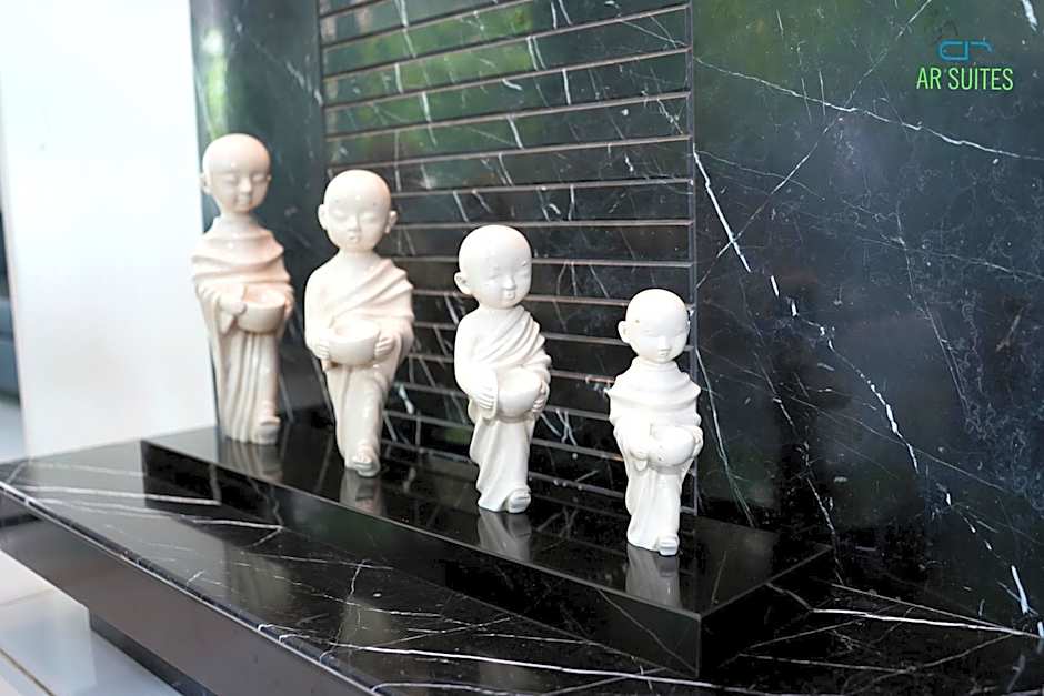 AR Suites Fontana Bay - Kalyani Nagar