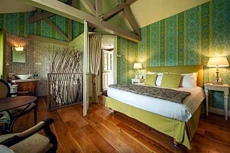 Junior Cozy Room