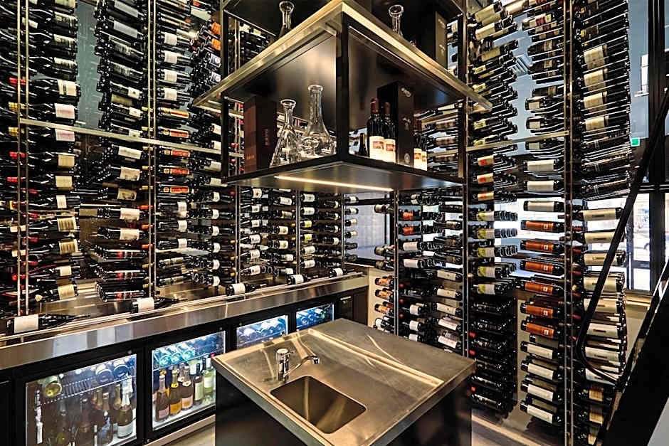 Amora Hotel Adelaide