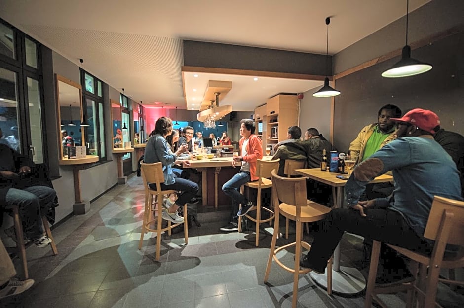 Jacques Brel Youth Hostel