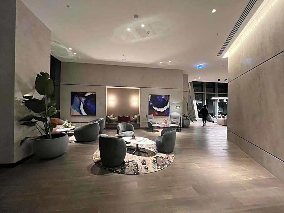 WSP 3B2B apartment in CBD with free parking