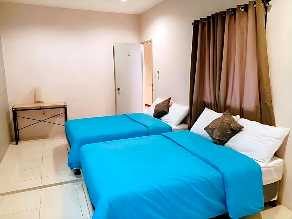 Hometown Hotel Bacolod