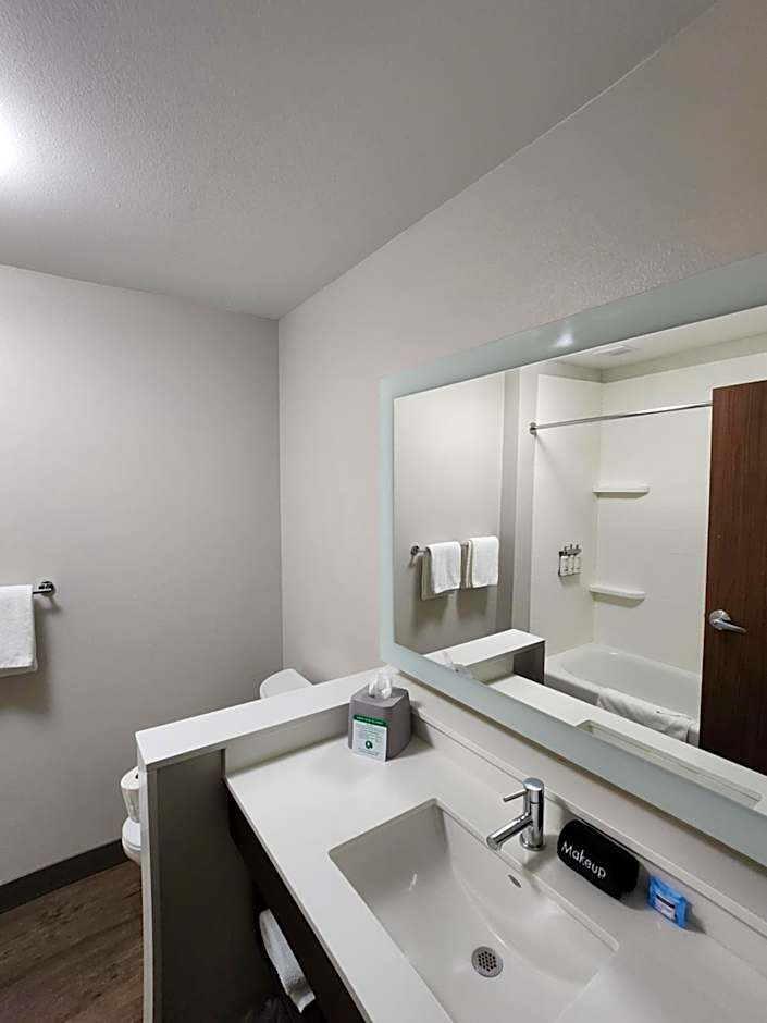 Holiday Inn Express and Suites Camas - Vancouver By IHG