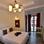 Sidewalk Boutique Hotel