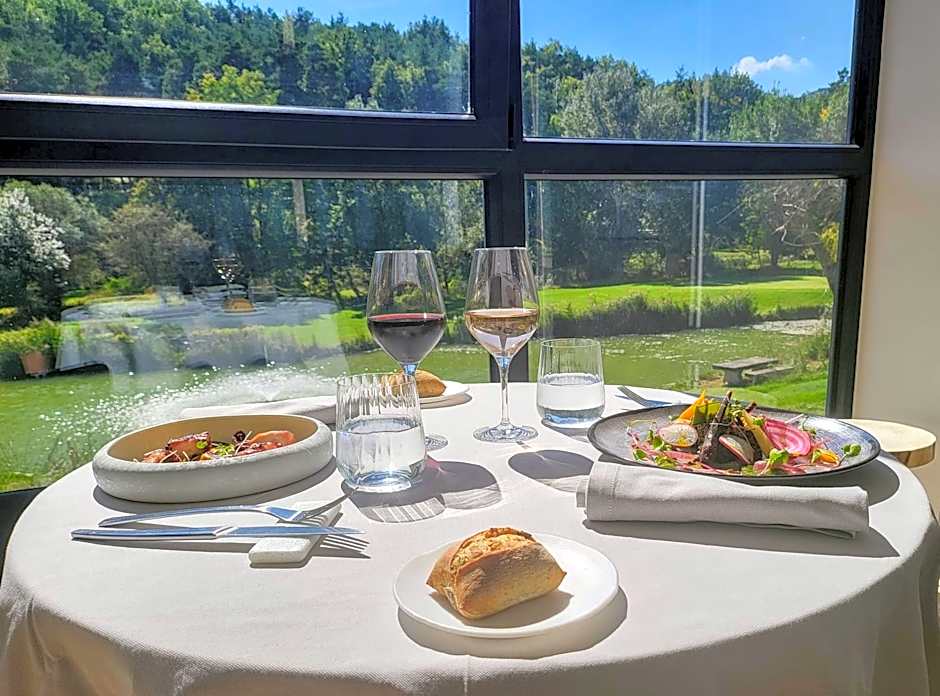 Domaine Ribiera, Hotel 5 Etoiles, SPA & Golf - Forcalquier