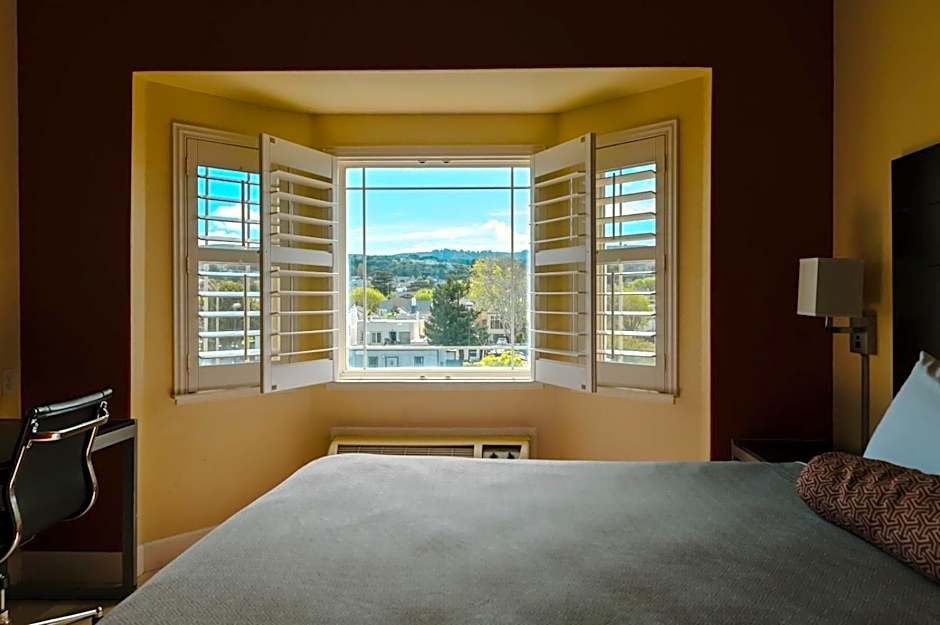 Gateway Inn and Suites San Francisco SFO Airport