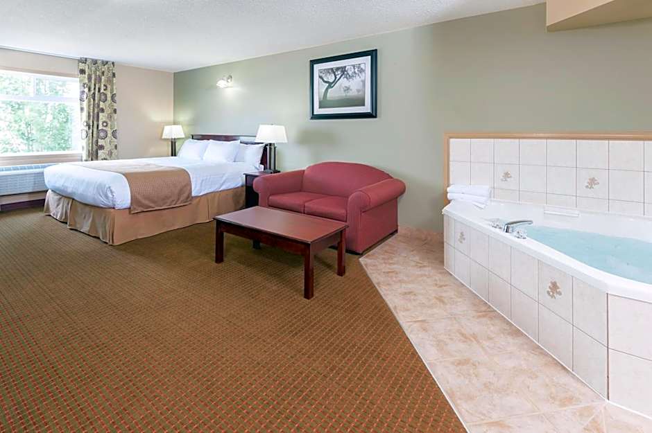 Super 8 by Wyndham Fort Saskatchewan