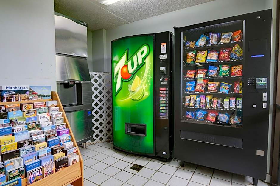 Days Inn by Wyndham Kansas City Northeast