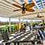 Sandy Bottoms Beachfront Studio On The Sand