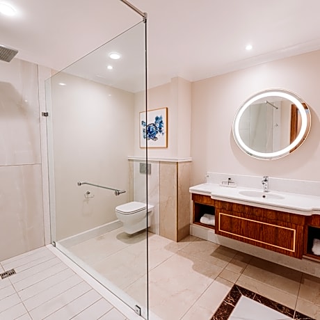 Standard Room 2 Double Beds Non Smoking