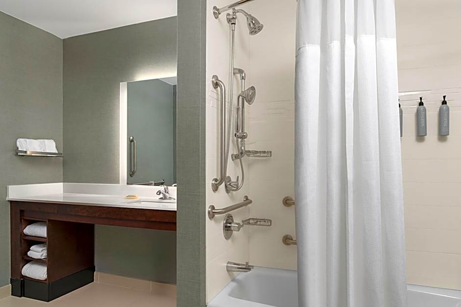 Residence Inn by Marriott Kingston