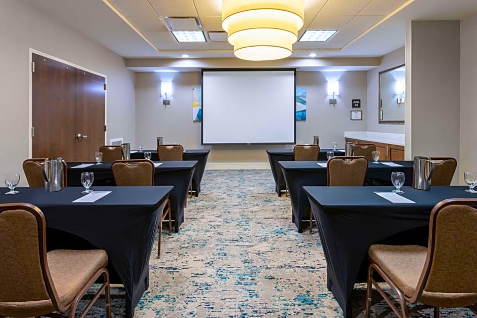 Hilton Garden Inn Roanoke