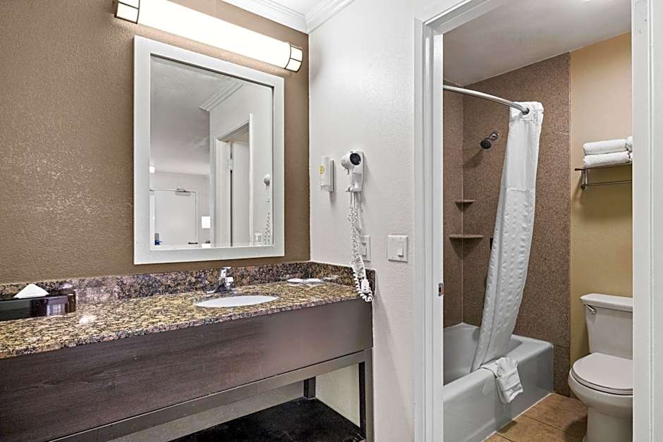 Comfort Inn Santa Cruz North