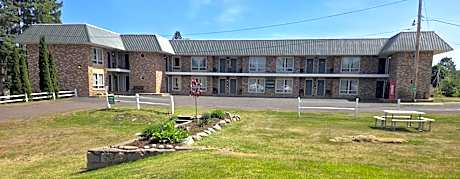 Budget Host Inn