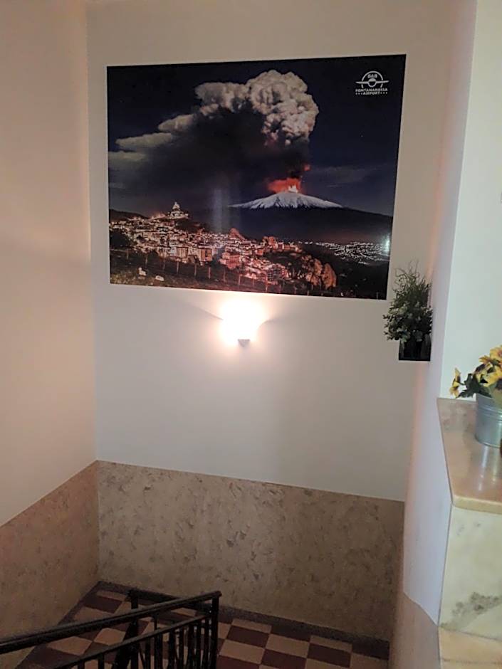 Bed & Breakfast Fontanarossa Airport -Private Parking-