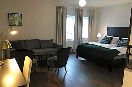 Standard Family Room