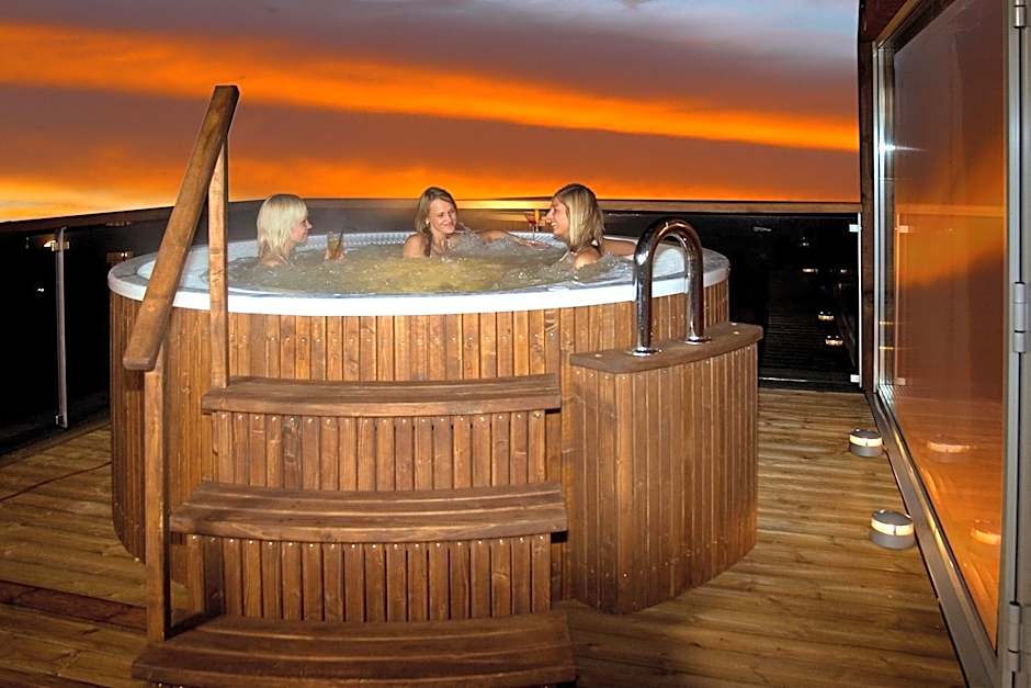 Johan Design & SPA Hotel