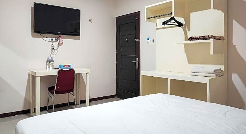 RedDoorz @ Arafah Hotel 2 Sungai Penuh Kerinci