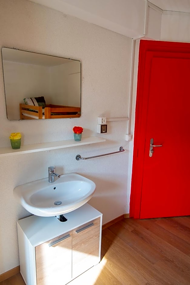 Sonne Holiday Rooms
