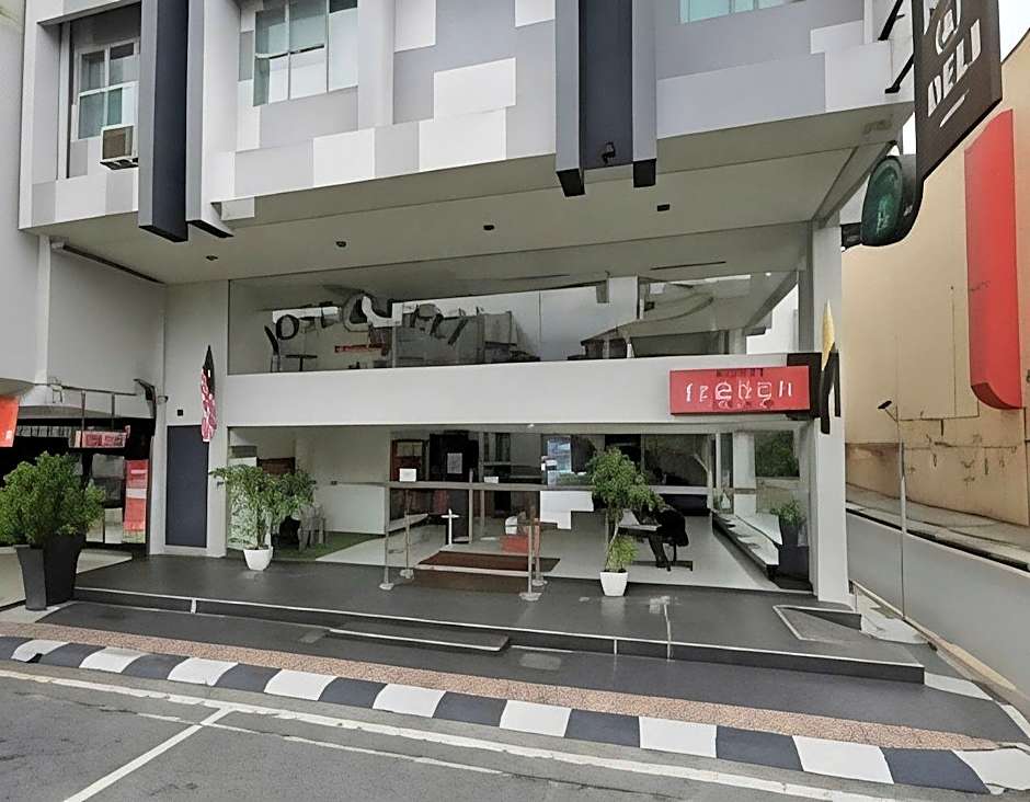 French Hotel