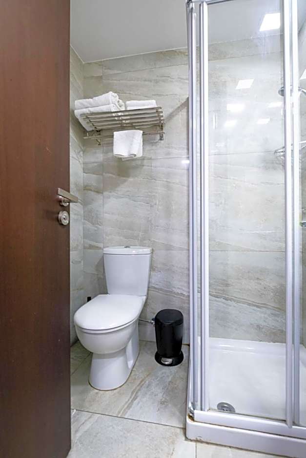 Livadhiotis City Hotel