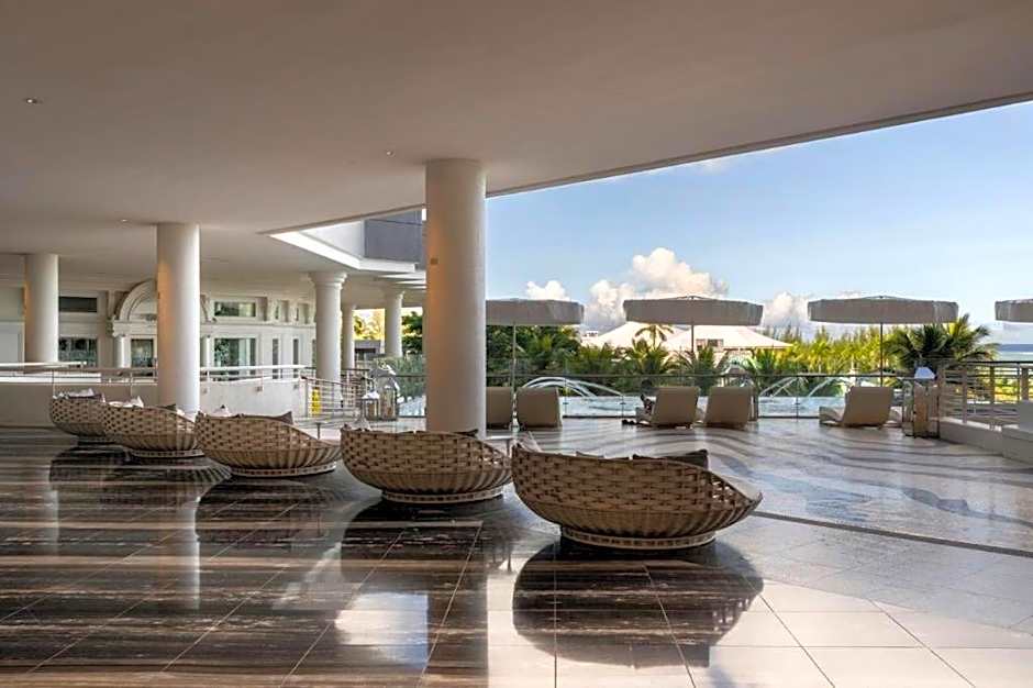 KENSINGTON HOTEL SAIPAN