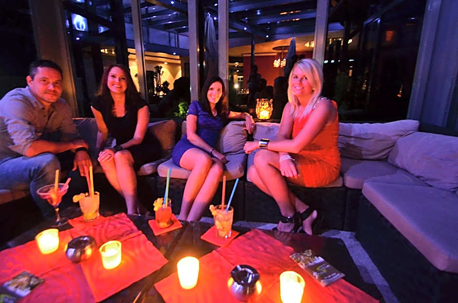 G.H. Knoll "Proellhofer" Cafe Bar Hills