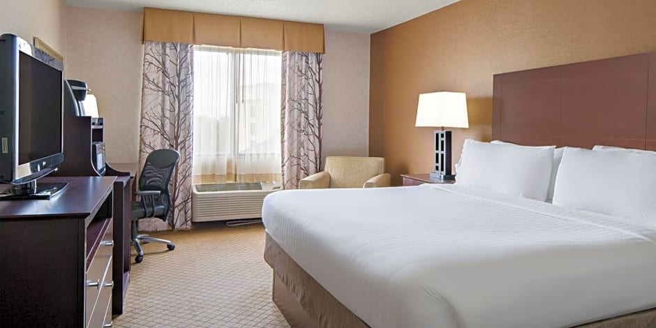 Holiday Inn Express Grove City - Premium Outlet Mall