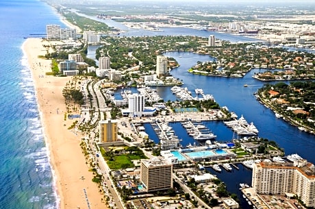 Bahia Mar Fort Lauderdale Beach- A DoubleTree By Hilton